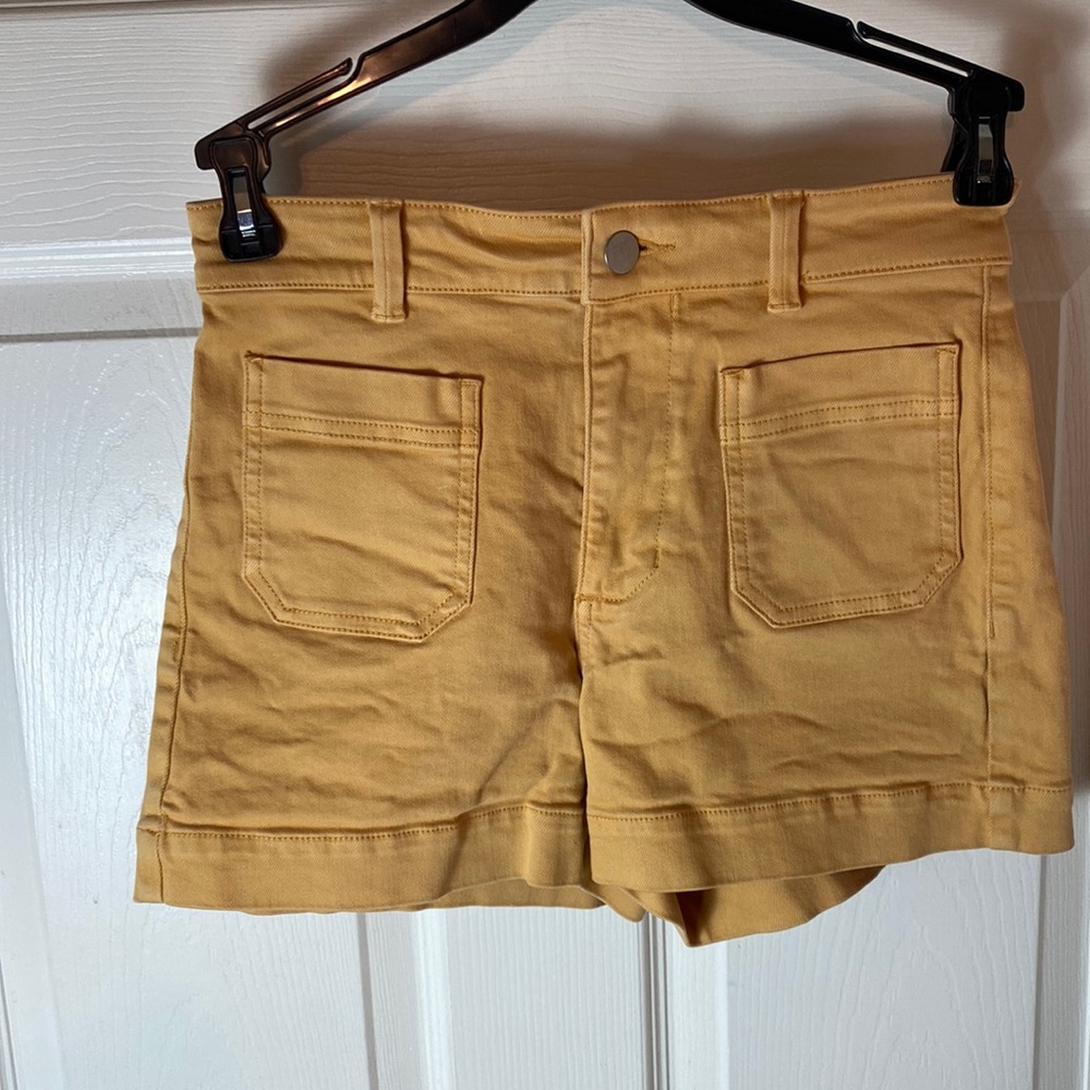 Everlane Women’s Patch Pocket Shorts Apricot Orange Stretch Cotton Twill Shorts